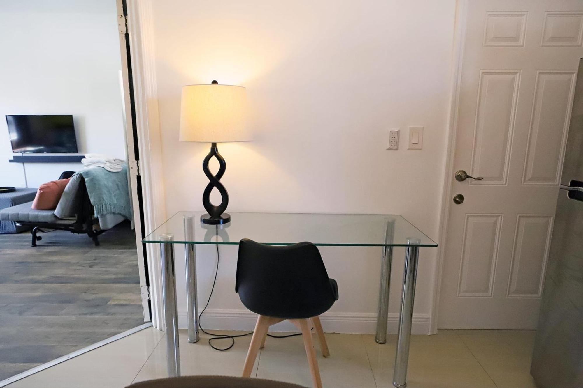 North Beach Steps To Sea Miami Apartment With Free Parking Family And Pet Friendly ไมอามีบีช ภายนอก รูปภาพ