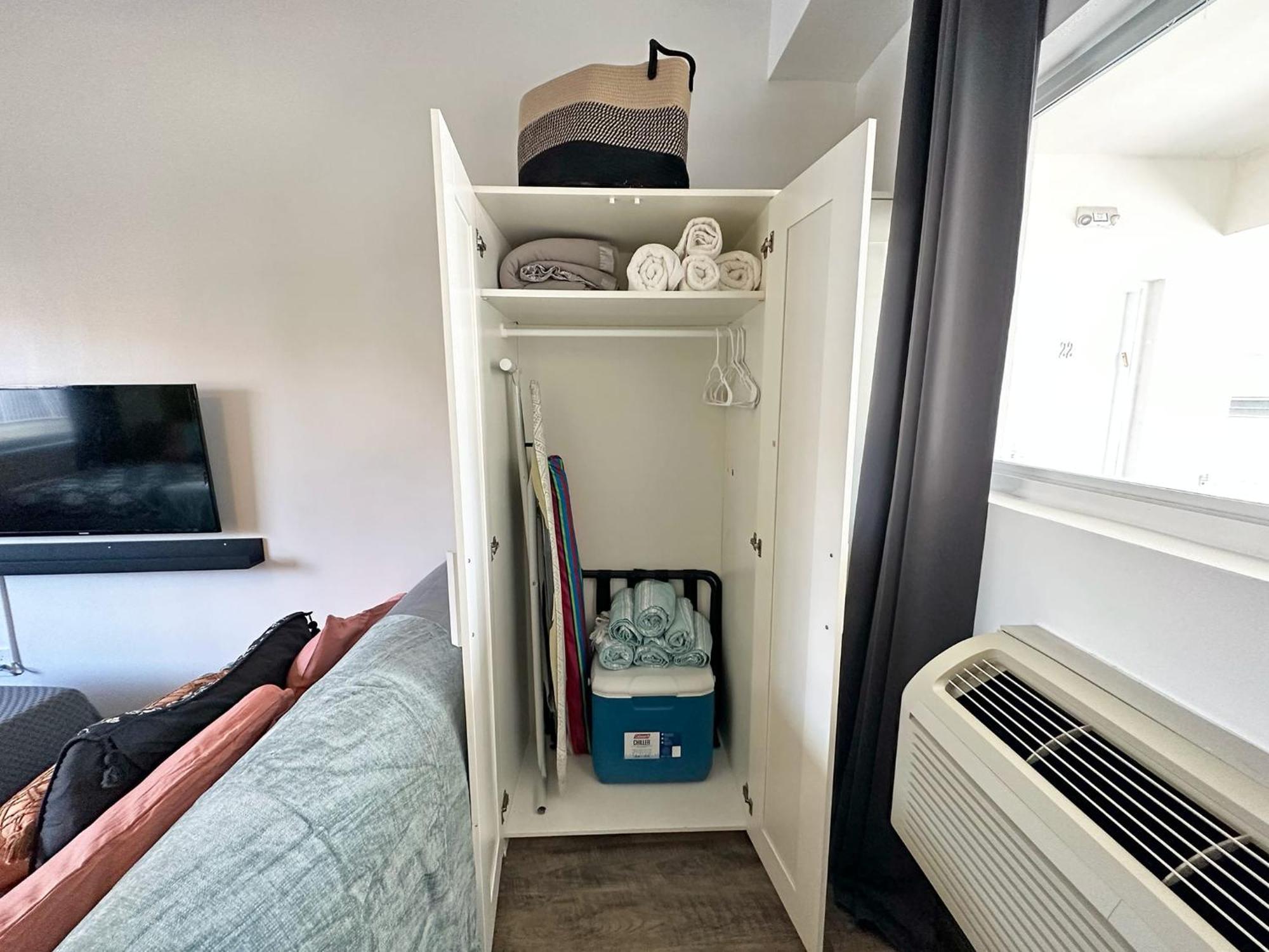 North Beach Steps To Sea Miami Apartment With Free Parking Family And Pet Friendly ไมอามีบีช ภายนอก รูปภาพ