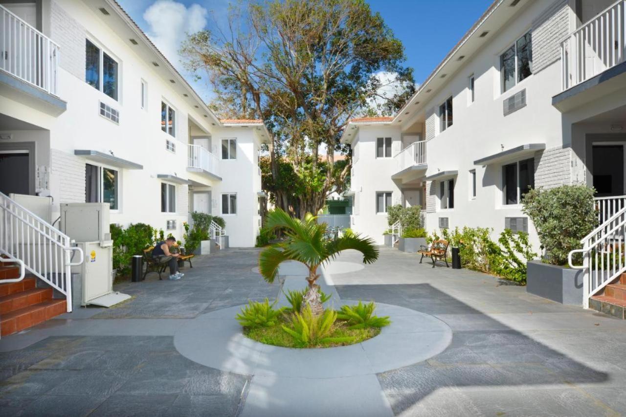 North Beach Steps To Sea Miami Apartment With Free Parking Family And Pet Friendly ไมอามีบีช ภายนอก รูปภาพ